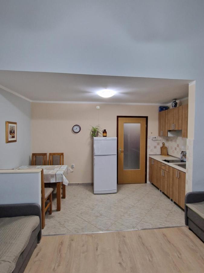Nef Apartma *