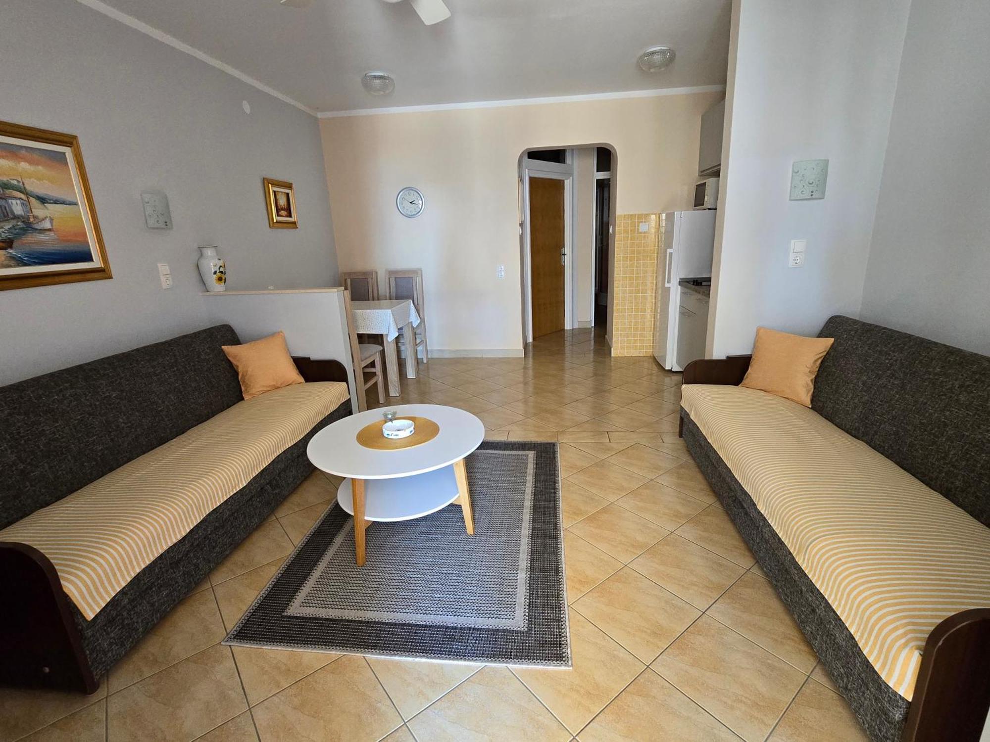 Nef Apartma Pinezici (Krk)
